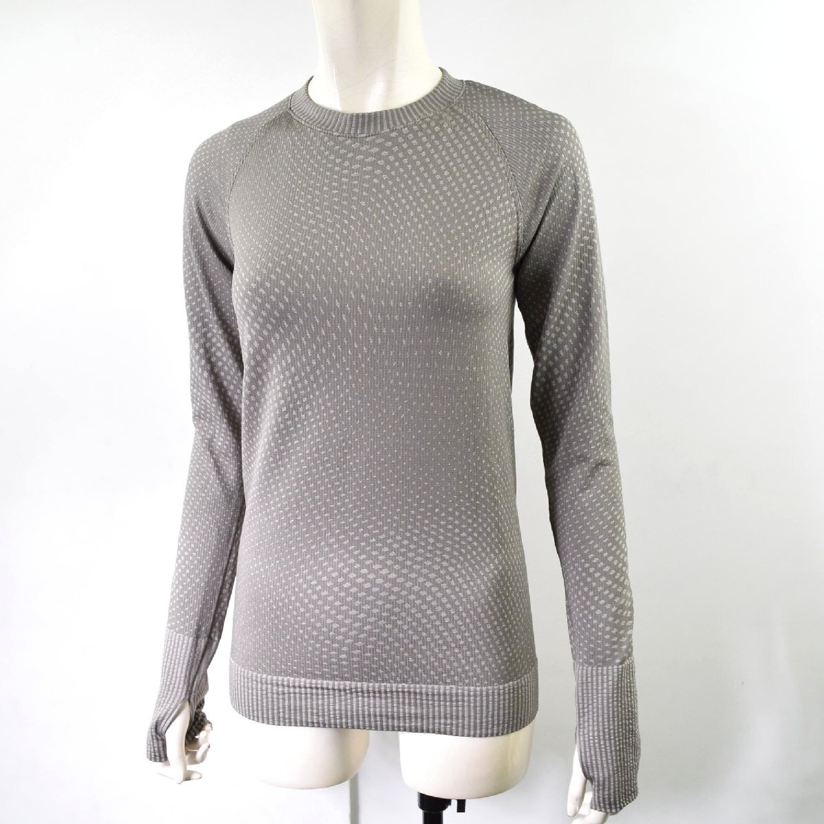 2336-25Q0033★ルルレモン lululemon★ヨガウエア ロングスリーブ ストレッチ ピラティス グレードット ロンT サイズ4 親指ホール拍卖