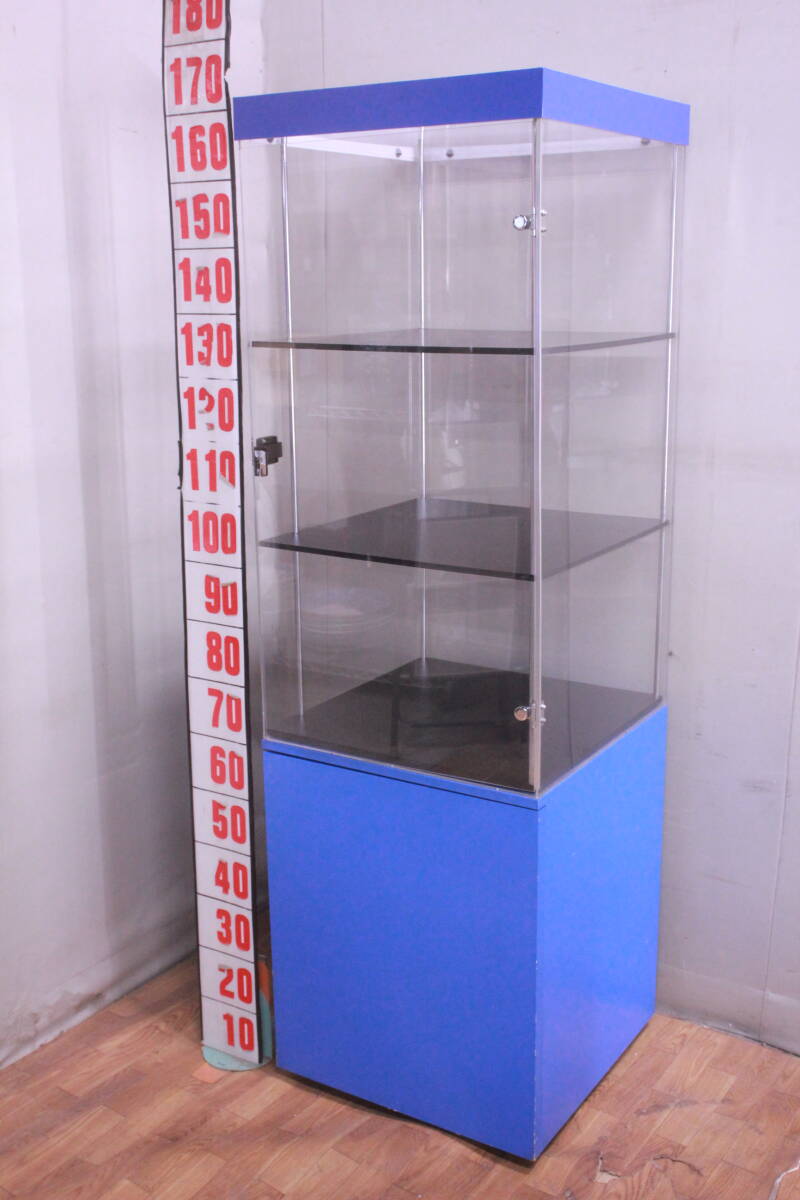 コレクションケース 飾り棚 ディスプレイ棚 アクリル製 キャスター付き 3段 中古現状品 詳細不明■(Z3713)拍卖