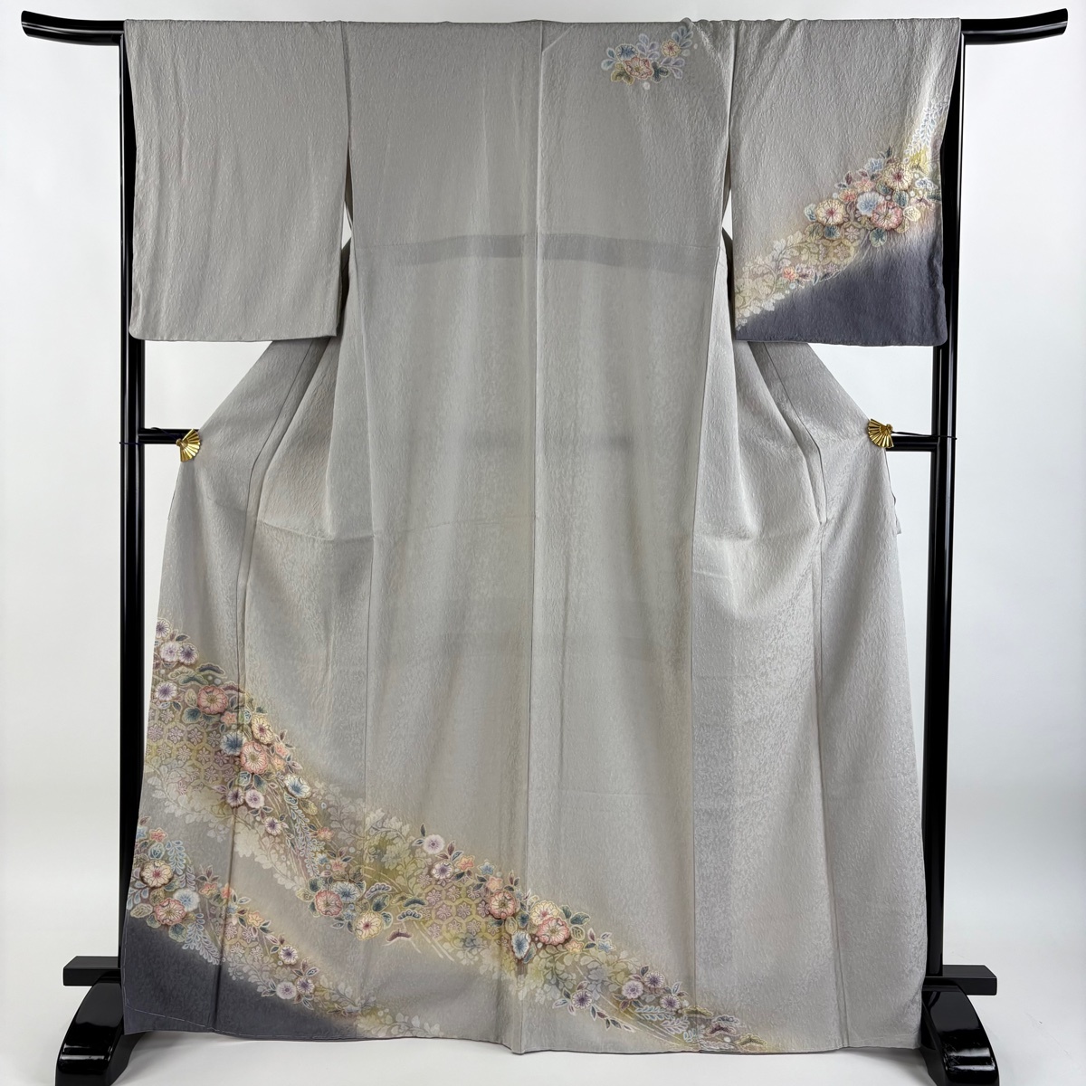 訪問着 身丈168.5cm 裄丈66cm M 袷 鈴乃屋 辻が花 地紋 染め分け ぼかし 灰色 正絹 名品 【中古】拍卖