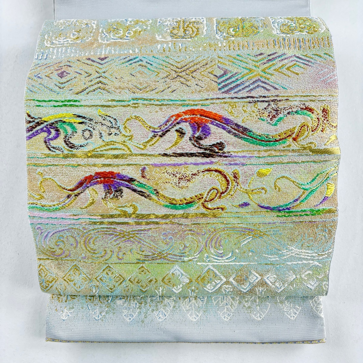 袋帯 美品 逸品 龍村光峯 落款 本袋 唐草 菱 金糸 灰色 お太鼓柄 正絹 【中古】拍卖