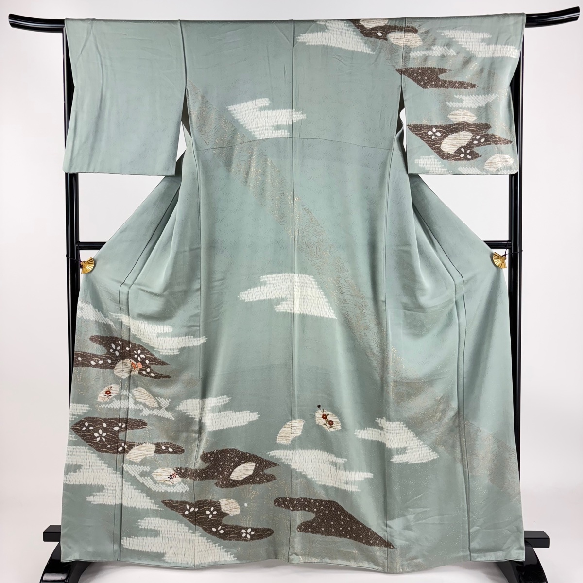 訪問着 身丈166cm 裄丈64.5cm M 袷 椿 霞 金彩 絞り. 灰緑 正絹 秀品 【中古】拍卖
