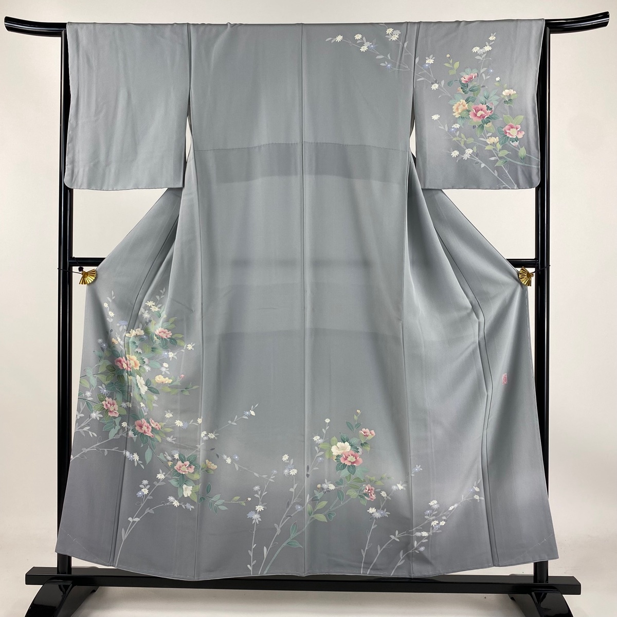 訪問着 身丈155.5cm 裄丈65cm M 袷 落款 草花 枝花 ぼかし 青灰色 正絹 秀品 【中古】拍卖