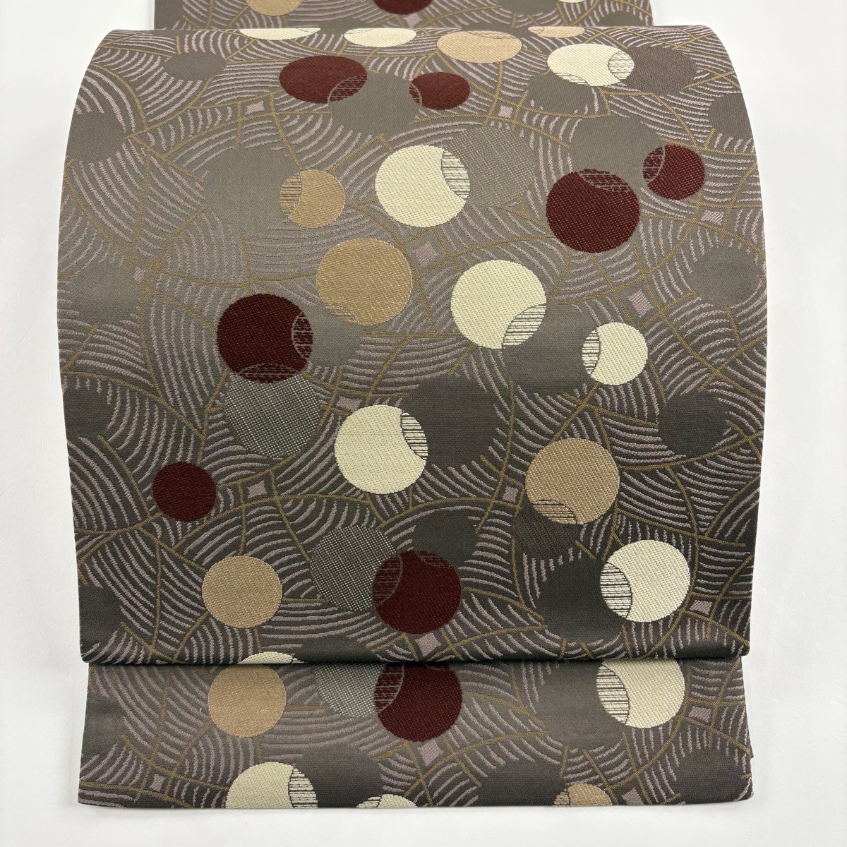 袋帯 美品 名品 落款 こむさでもーど 幾何学模様 刺繍 灰茶 六通 正絹 【中古】拍卖