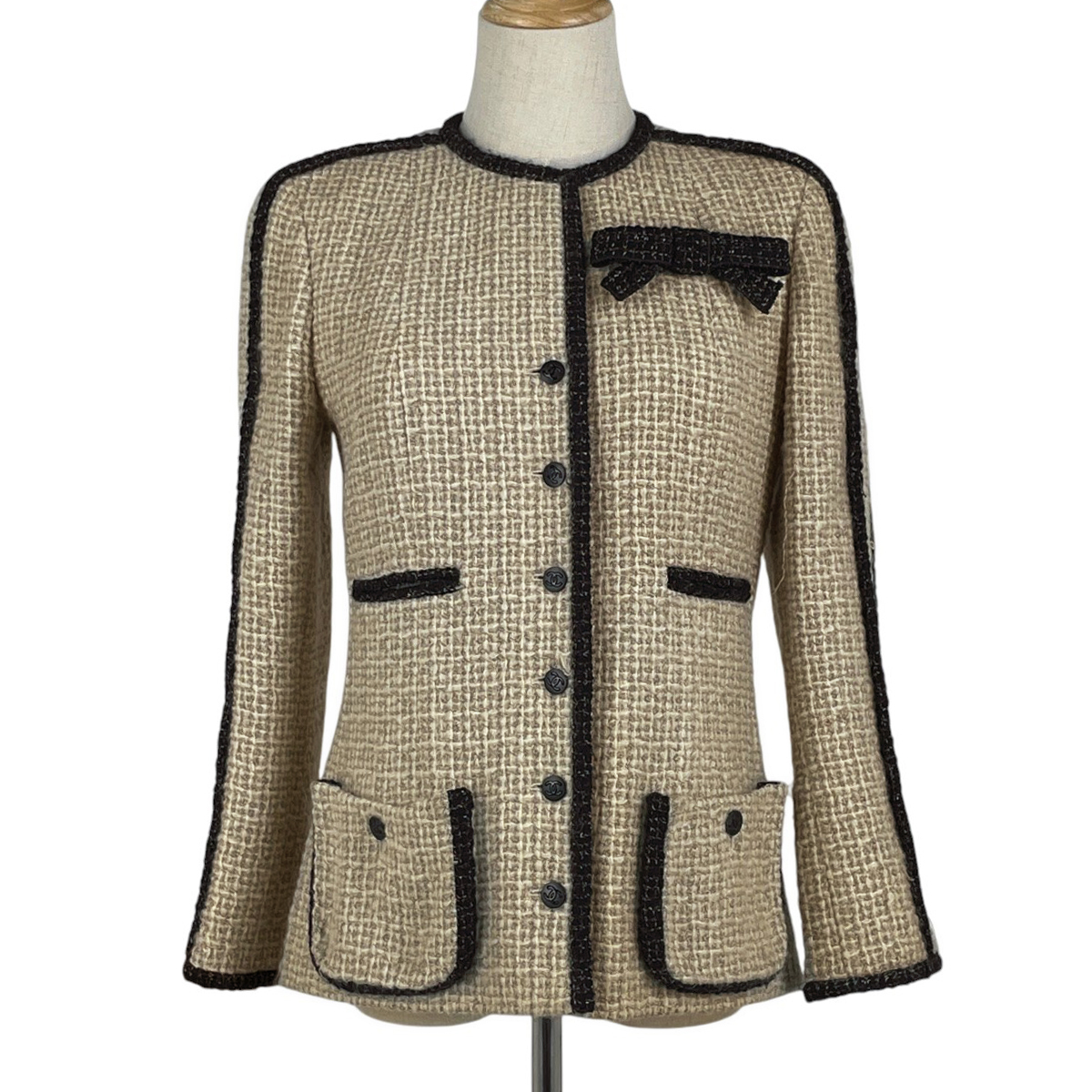 シャネル CHANEL ココマークボタン ツイード ジャケット リボン 03A ジャケット ウール モヘア アイボリー ブラック レディース 【中古】拍卖