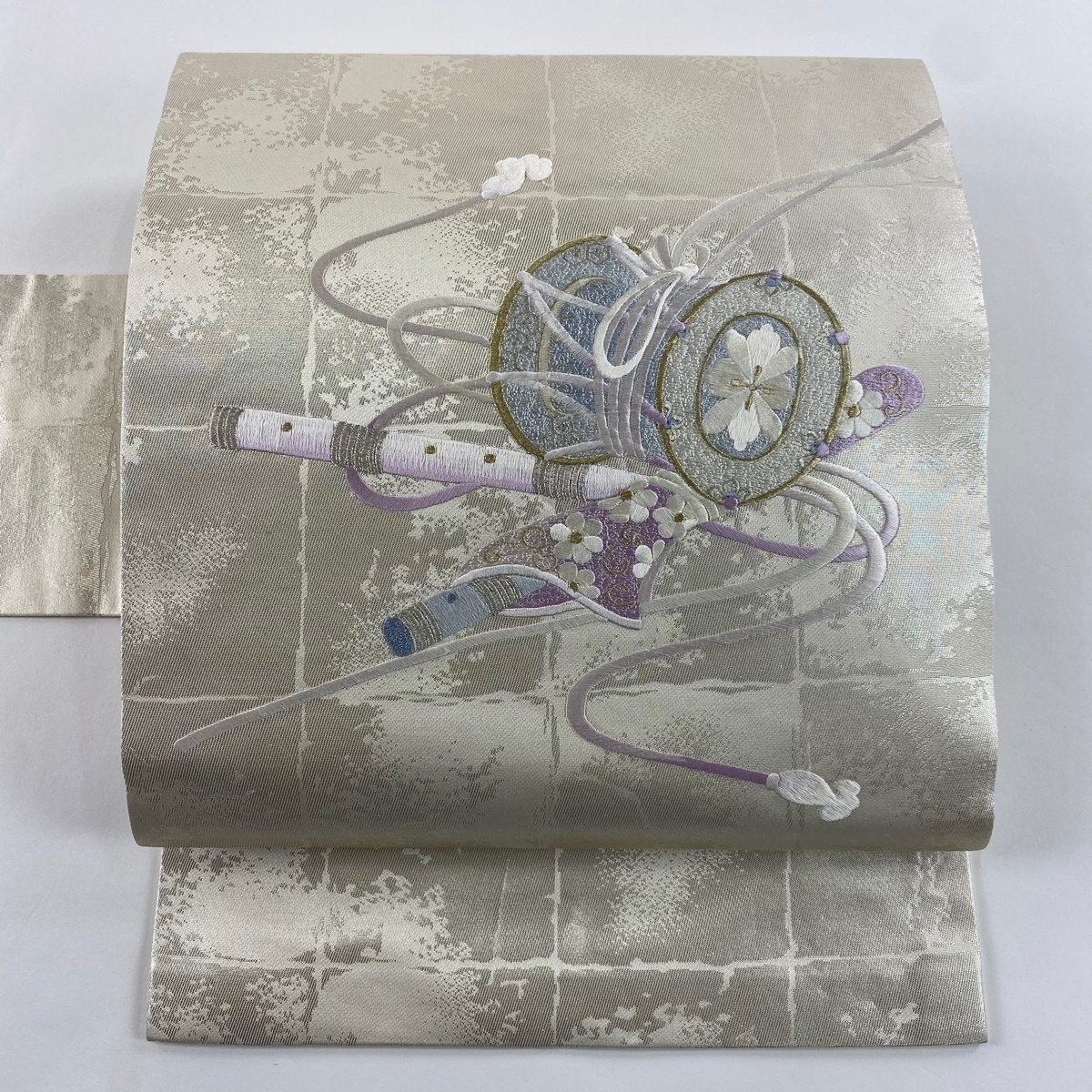 名古屋帯 優品 鼓 笛 刺繍 箔 銀色 正絹 【中古】拍卖