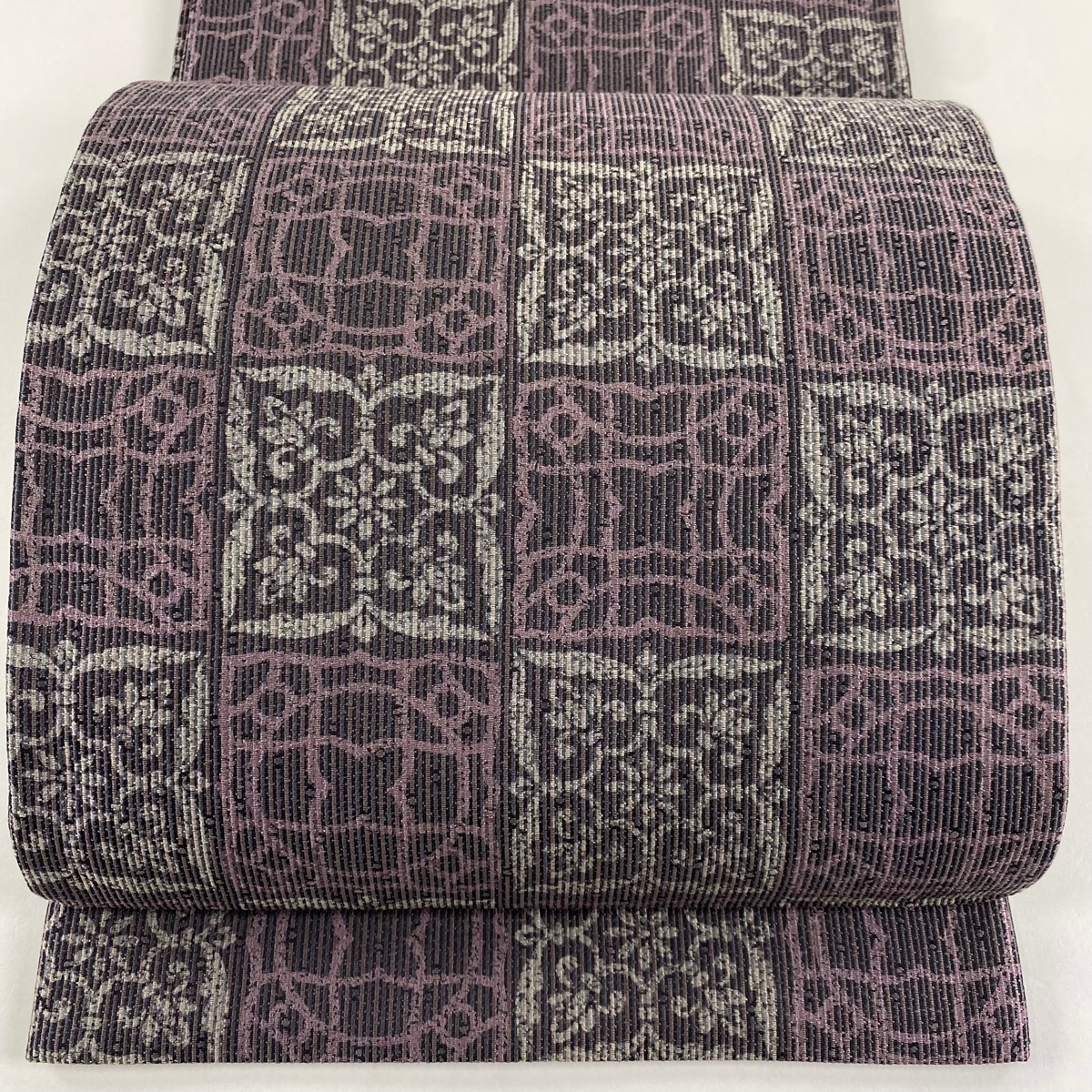 袋帯 美品 名品 市松 花 灰紫 全通 正絹 【中古】拍卖