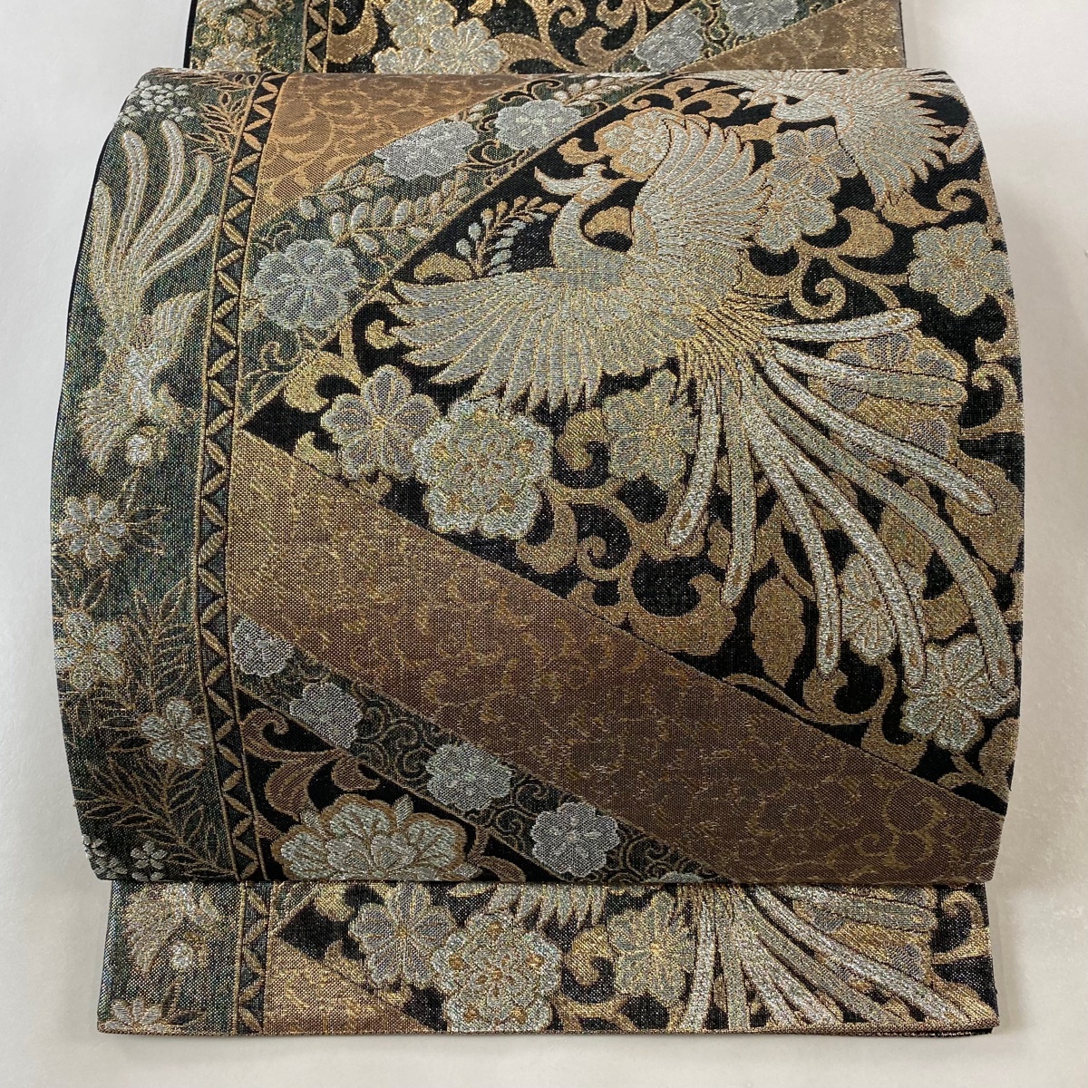 袋帯 秀品 鳳凰 花唐草 銀糸 ラメ箔 金茶 六通 正絹 【中古】拍卖