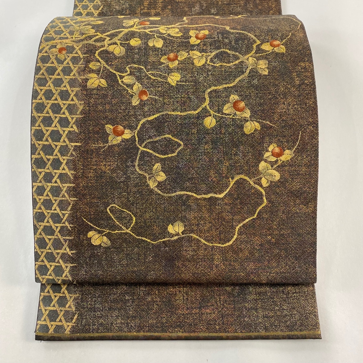 袋帯 美品 秀品 枝実 籠目 金糸 箔 焦茶色 お太鼓柄 正絹 【中古】拍卖