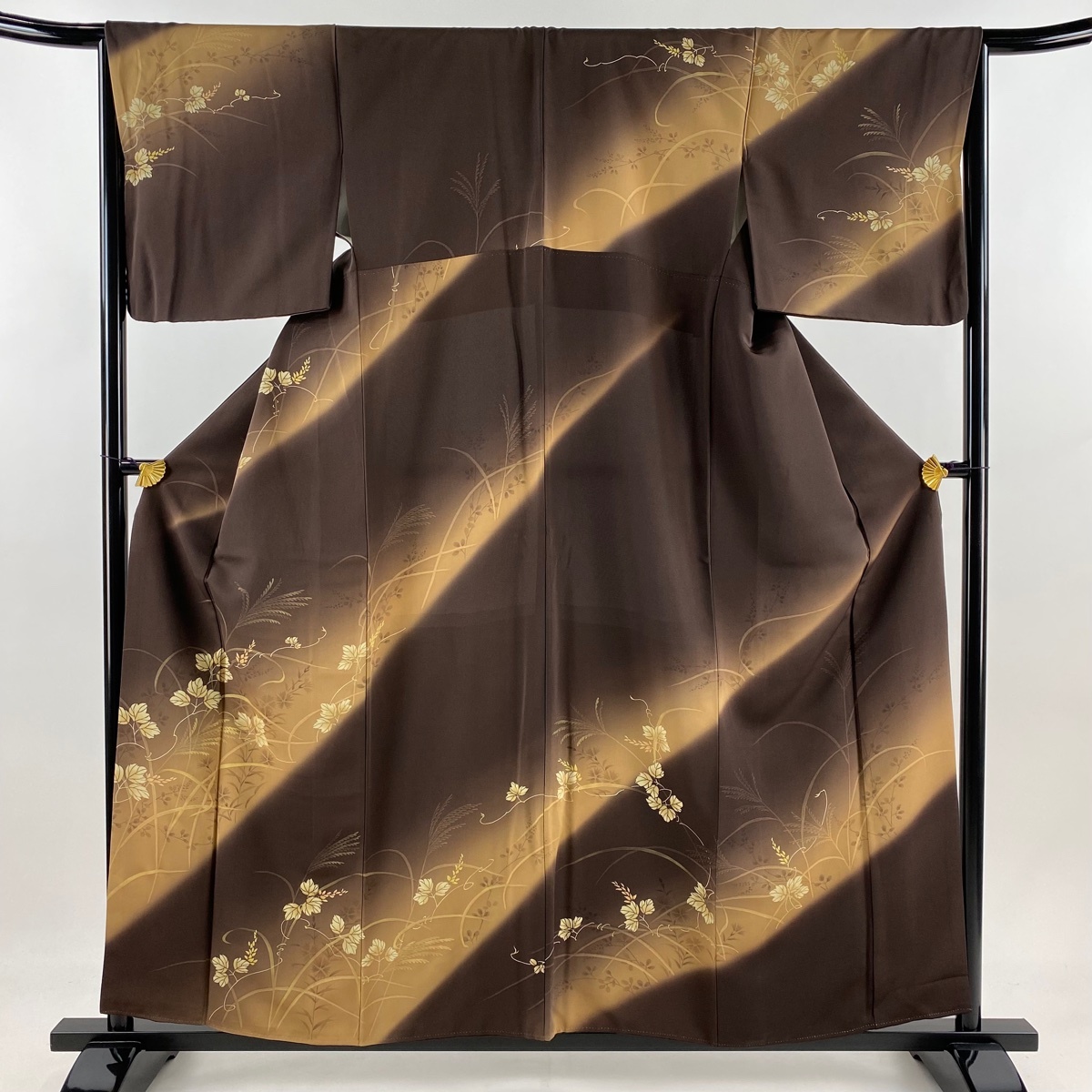 訪問着 身丈157cm 裄丈65.5cm M 袷 蔦 ススキ 金糸 金彩 焦茶色 正絹 秀品 【中古】拍卖