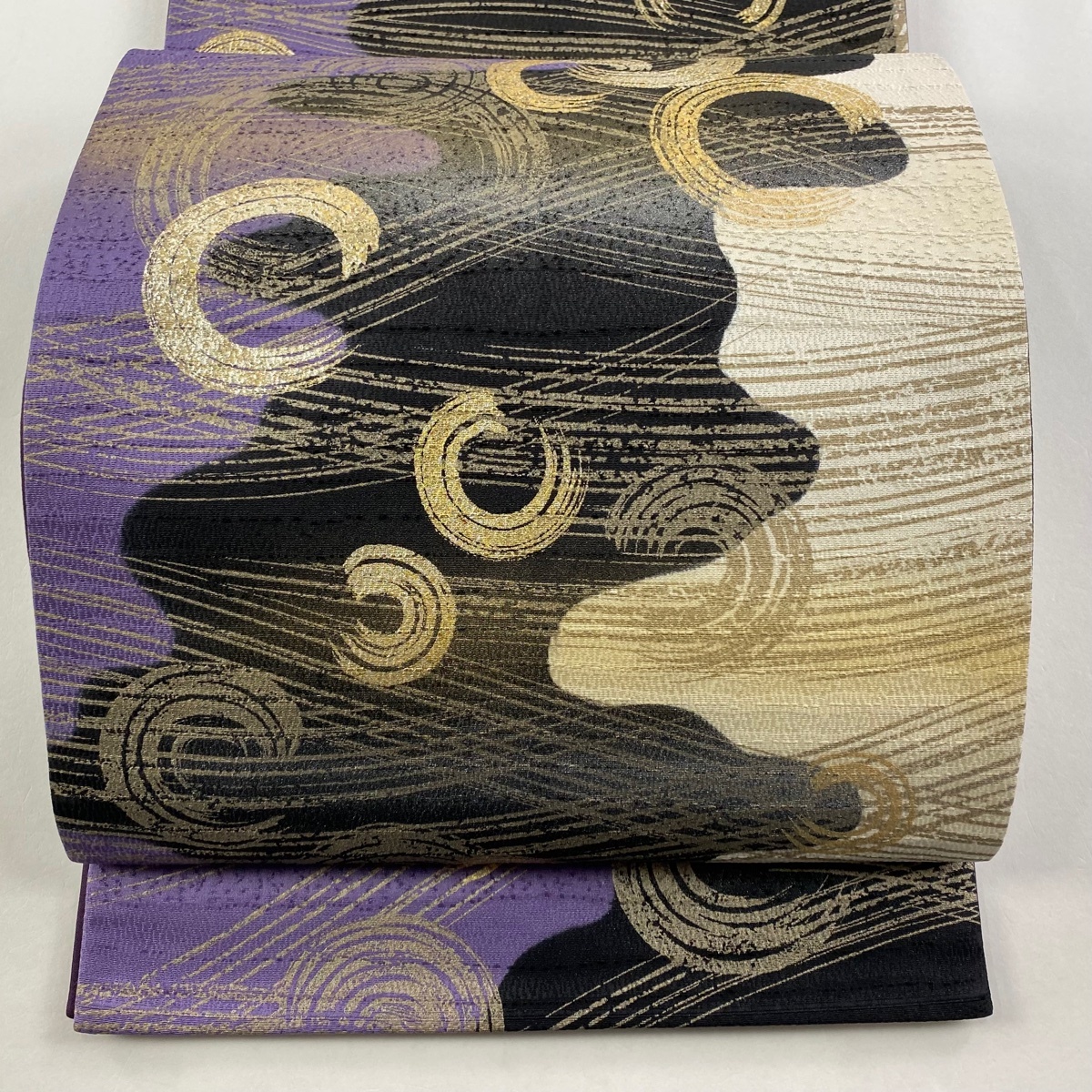 袋帯 名品 輪 幾何学 金彩 紫 全通 正絹 【中古】拍卖