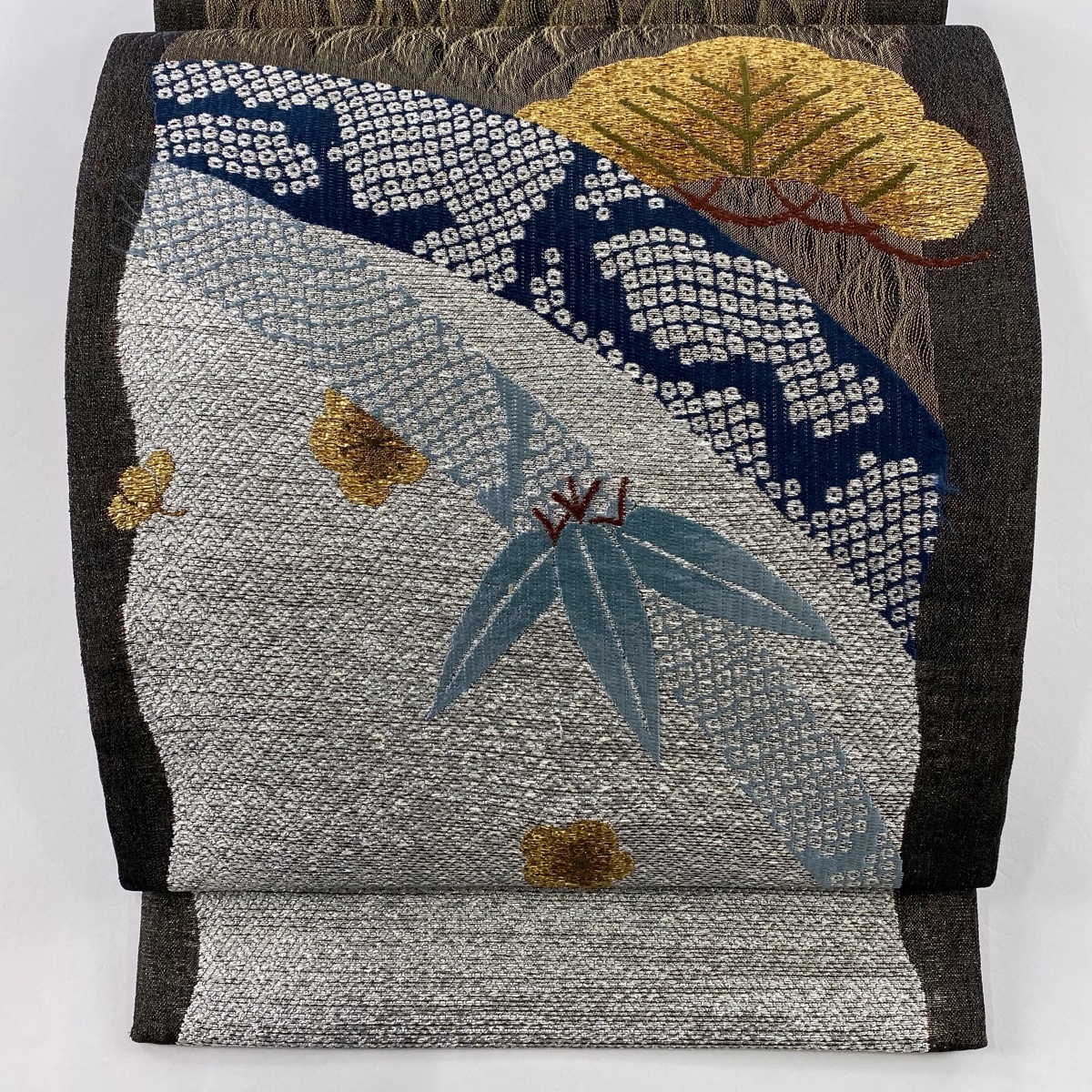 袋帯 美品 秀品 松竹梅 箔 金糸 茶緑色 お太鼓柄 正絹 【中古】拍卖