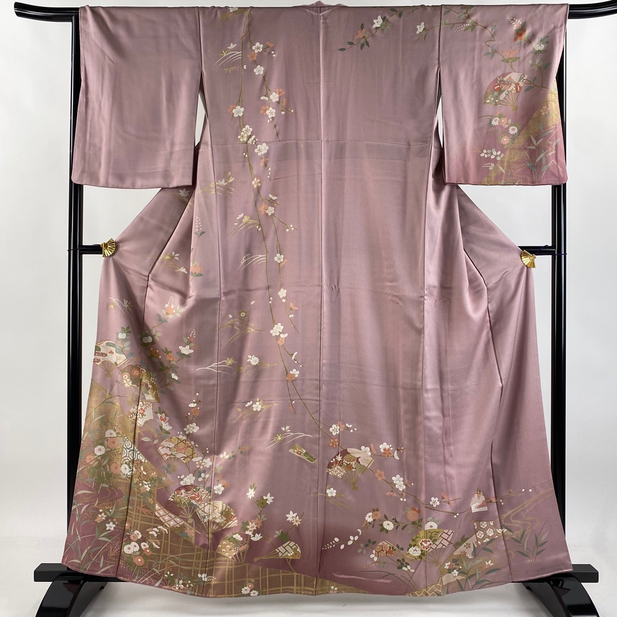 【美品】 訪問着 身丈162.5cm 裄丈67cm M 袷 扇 草花 金糸 金彩 薄紫 正絹 秀品 【中古】拍卖