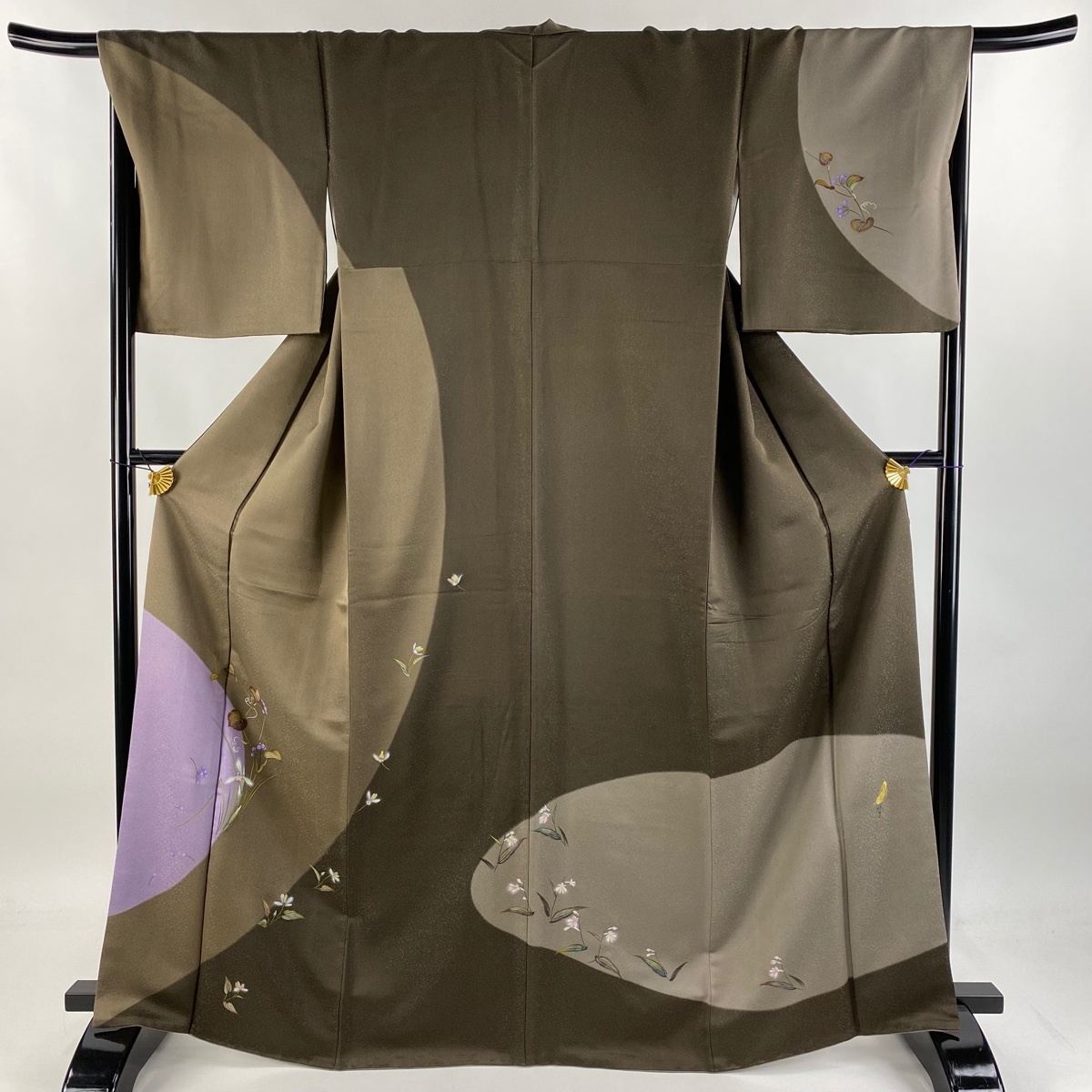 訪問着 身丈165.5cm 裄丈67.5cm L 袷 落款 草花 実 銀通し 金彩 焦茶色 正絹 秀品 【中古】拍卖