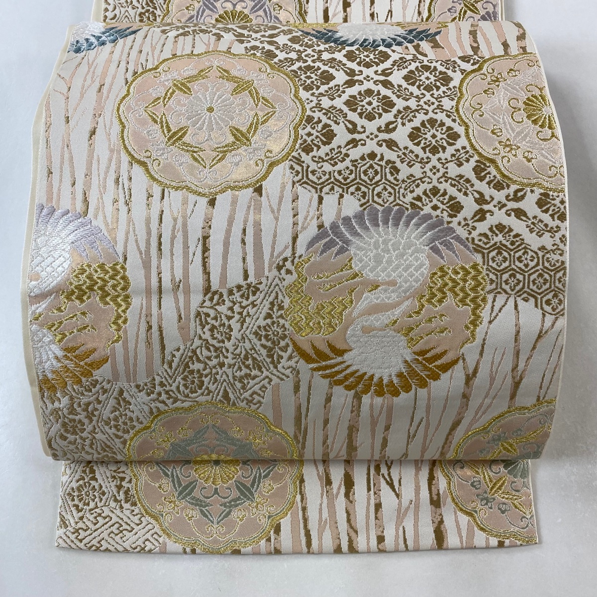 袋帯 秀品 本袋 御即位十年記念 白向雲鶴丸文様 金糸 箔 クリーム 六通 正絹 【中古】拍卖
