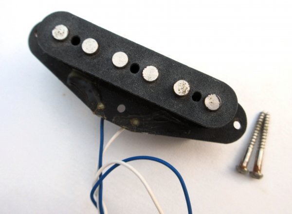 YAMAHA ヤマハ シングルコイル 日本製 カバーレス 直付け センター 85年製YAMAHA SESSION312拍卖