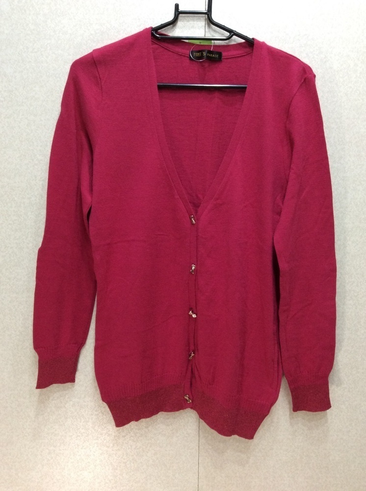 フリーズフレーズ ラズベリーV首カーディガン コットン、毛 裾、袖口ラメ入り リボンボタン サイズM拍卖