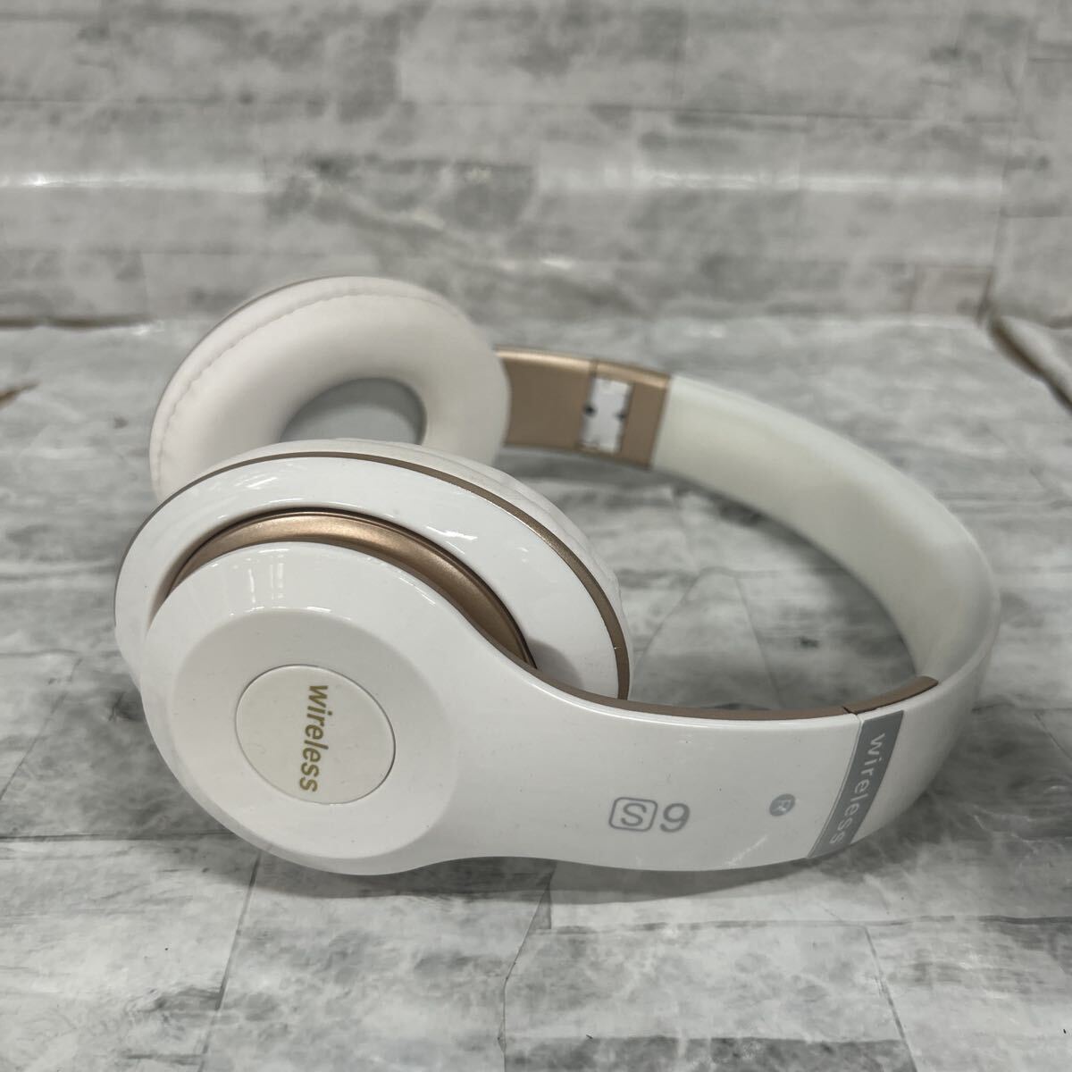 SKAM-2101 ▲ ヘッドフォン wireless Bluetooth ホワイト×ゴールド 通電未確認 ワイヤレスヘッドホン拍卖