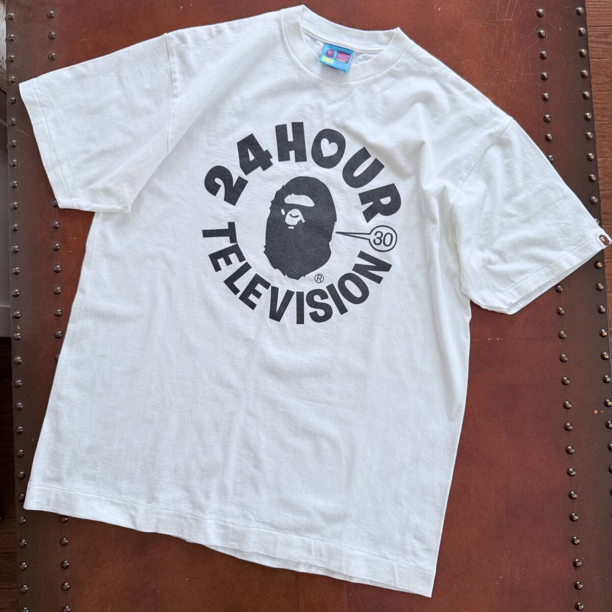 ★ BAPE A BATHING APE 2007年 24時間テレビ APE HEAD Tシャツ ホワイト LARGE サイズ 日本製 希少 レア ★ 拍卖