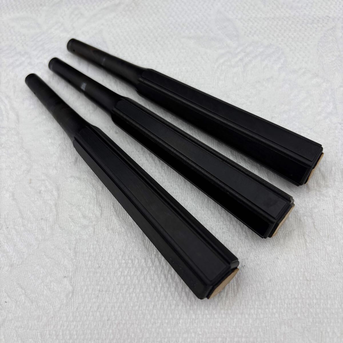 三味線具 三味線糸巻き3本 黒檀 六角糸巻き 三味線道具  三味線小物 弦楽器 弦巻き  No.5001拍卖