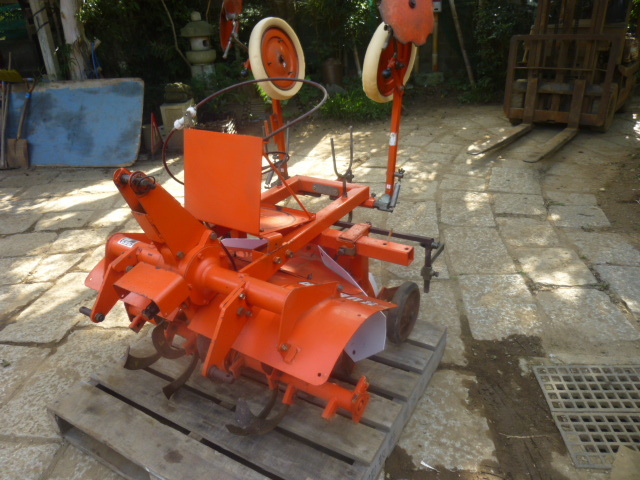 ■千葉・高畝・ロータリー付き・マルチャー・マルチ張・土壌消毒機付き・作業機拍卖