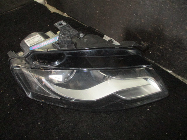 ★33A5006 アウディA4/8KCDN 右キセノンヘッドライト 運転席側 ワゴン HID/LED点灯OK 修理やストック等に拍卖