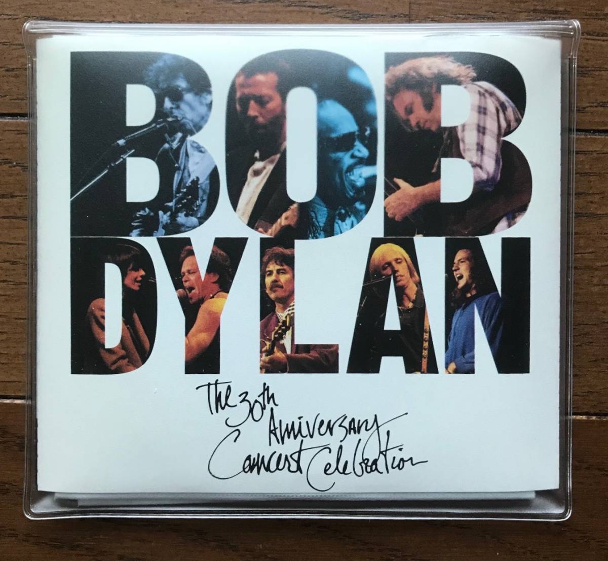 ■最終出品■ 946 / 2枚組 / BOB DYLAN / 30周年記念コンサート / 美品 / 国内盤 / 解説 歌詞 対訳 付き / 拍卖