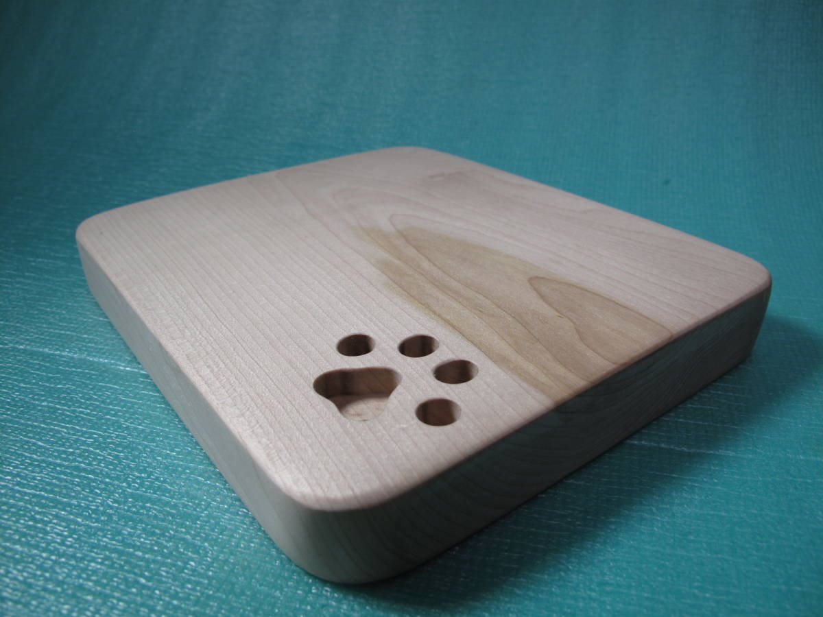 <無垢材>カッティングボード 鍋敷き まな板 チェリー材 肉球 にくきゅう④ キャンプ拍卖