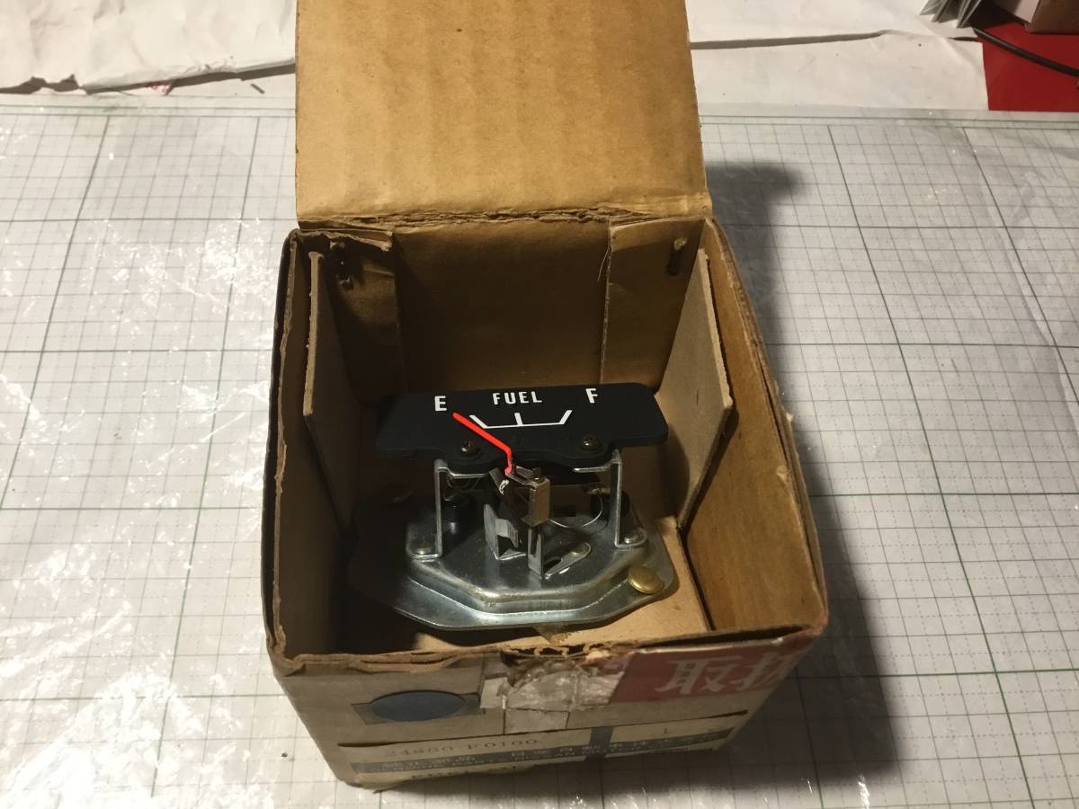 nissan datsun プレジデント 150 PRESIDENT 150 燃料メーター フエルメーター フュエールメーター拍卖