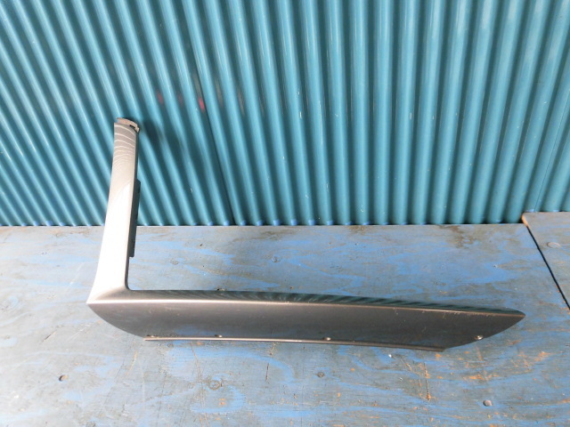 AL673 ベンツ W118 C118 CLA AMG フロントバンパー サイド スポイラー モール カバー グレー A1188855201拍卖