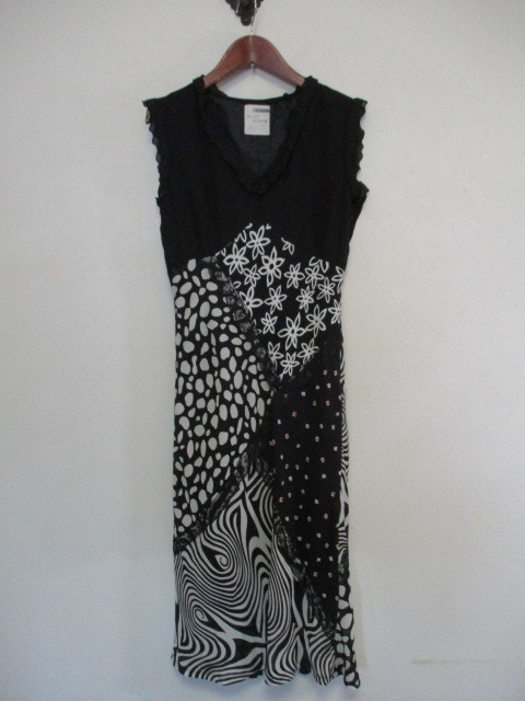 SHIPS黒プリントノースリーブロングワンピース(USED)41720②)拍卖