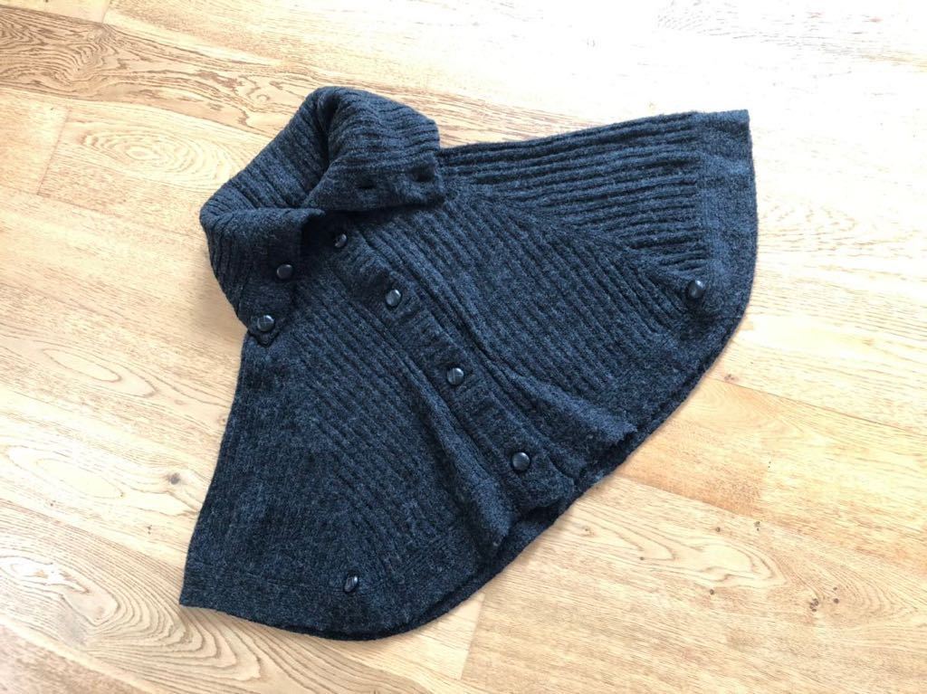 アーバンリサーチ ブラックグレーポンチョ風ニット羽織拍卖