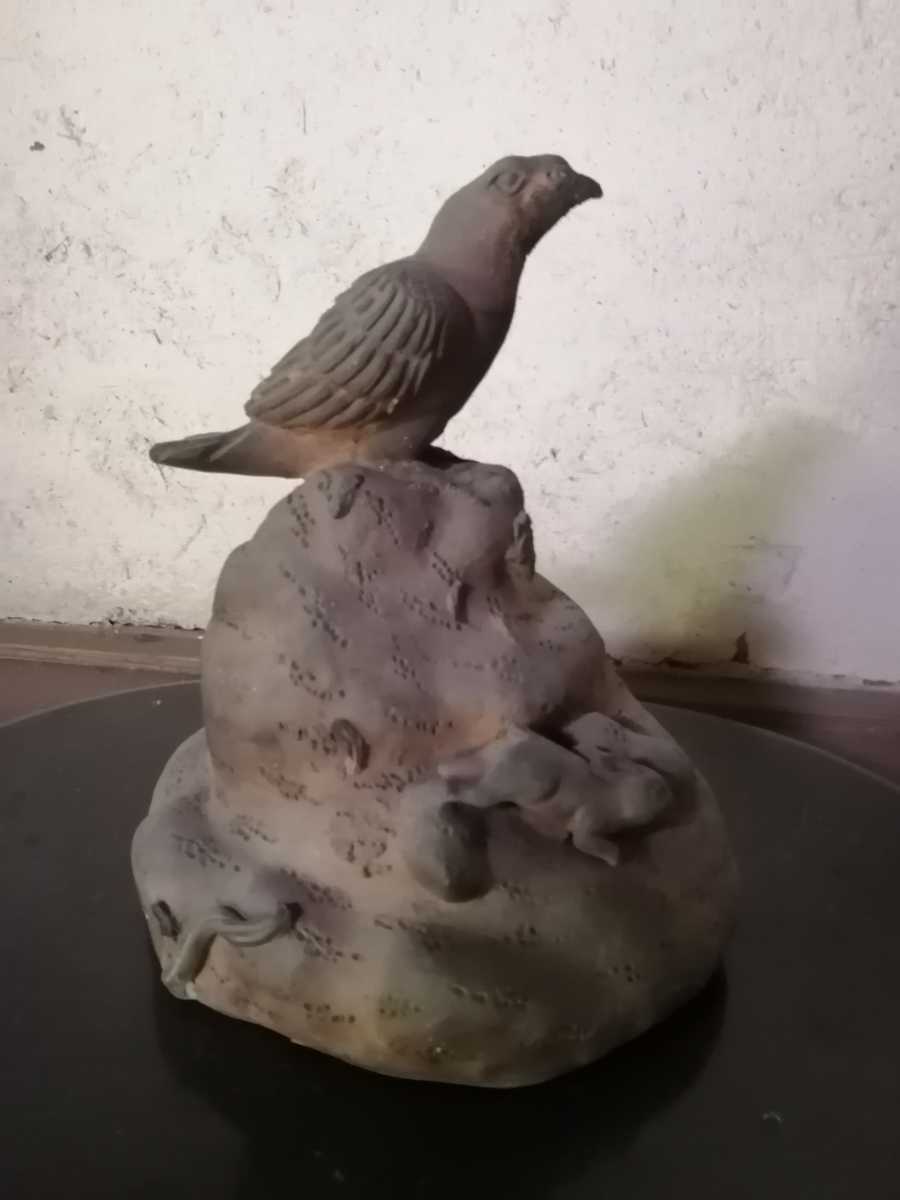 萬古 鷹置物 江戸後期 萬古焼 鷹に兎 素焼 無釉 焼締め 置物 オブジェ 古玩 T07G6拍卖