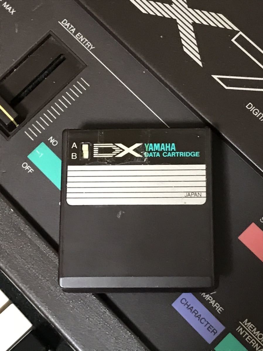 【即決・送料込み】YAMAHA DX7 Voice ROM VRC-104 PERCUSSION GROUP.拍卖