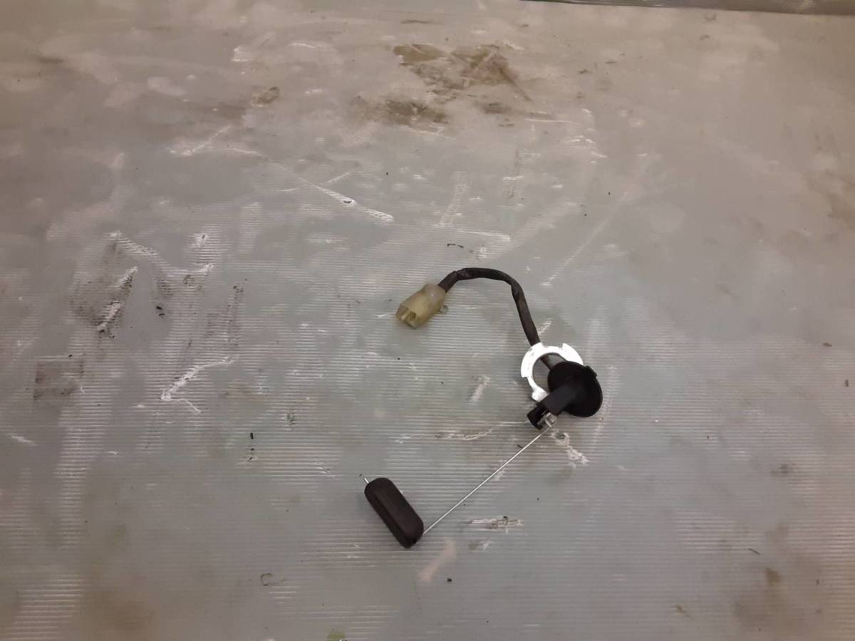 ホンダ・フォルツァSi・MF12・純正・ネ燃料センサー・フューエルセンサー拍卖