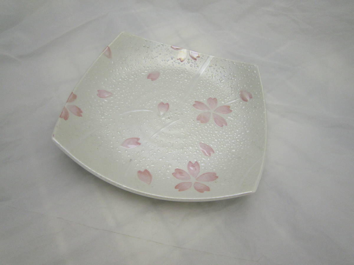平皿 四角 スクエア 桜柄 キッチン用品 日本製 [euk拍卖