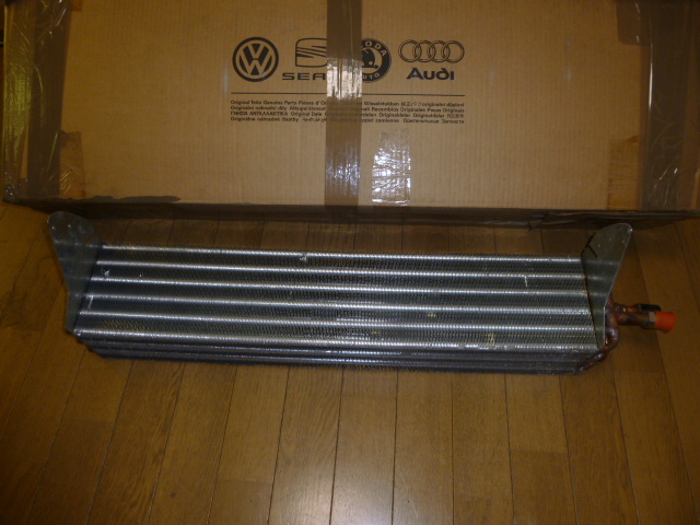 ヴァナゴンT3/カラベルT3用A/Cエバポレーター新品VW純正品拍卖