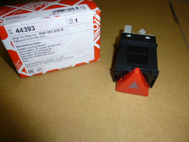 ヴァナゴンT4/ユーロバンT4用ハザードスイッチ新品1999年モデル以降用拍卖