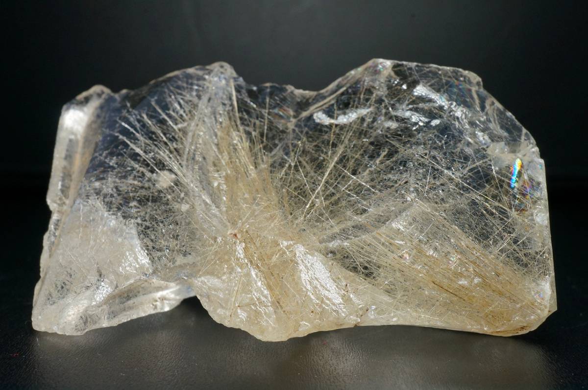 希少!35年前の未使用在庫!早い者勝ち!透明度抜群上質ヴィーナスヘアーラインルチルクォーツ原石69g拍卖
