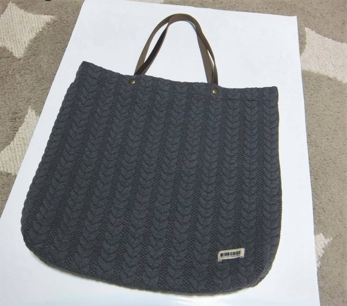 ★ハンドメイド品★ニットキルト★ケーブル編み模様 トートバッグ★グレー★拍卖