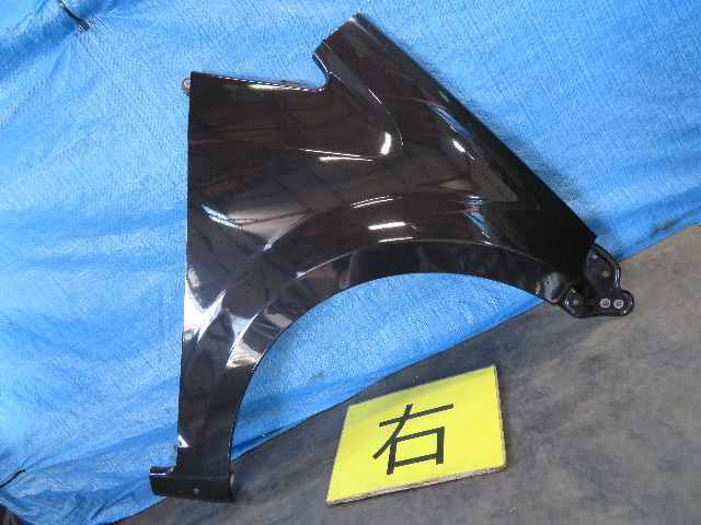 【即決/即日発送可】ムーヴ カスタム L175S 純正 ★良品 フロント フェンダー パネル 右 運転席側 X05 検索 L185S 中古 6964拍卖