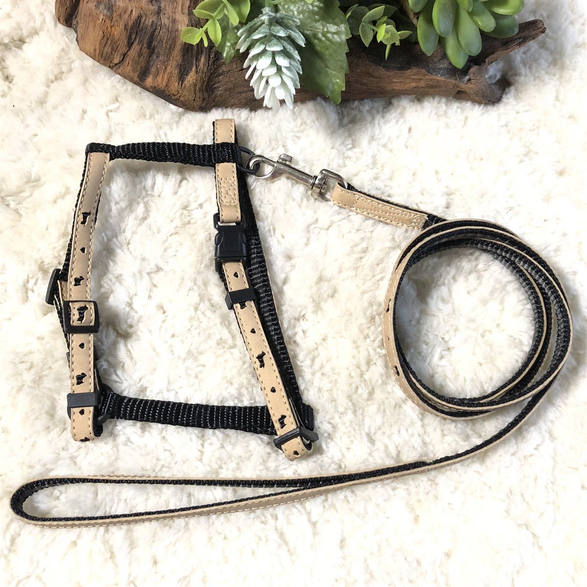 ★同梱お得★胴輪&リード・小型犬・マイナスイオン-No.11・ベージュ♪拍卖