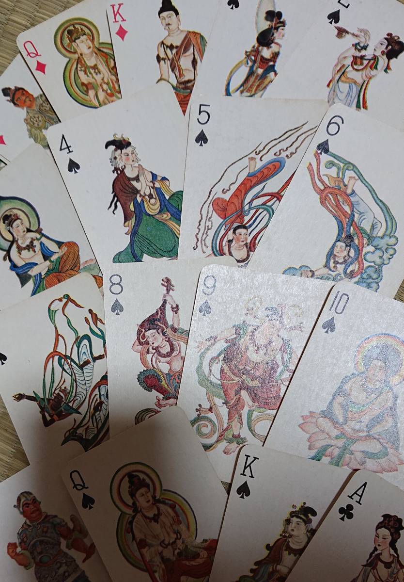 仏教トランプ(上海製品)/仏像、中国/全部違う神仏の絵柄で綺麗/未使用保管品、経年劣化あり拍卖