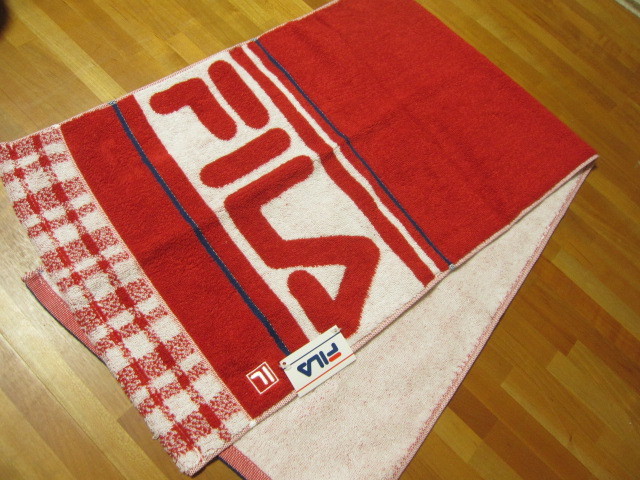 *送料無料*新品*フィラ*スポーツタオル*レッド*AgFresh*抗菌防臭加工*FILA*拍卖