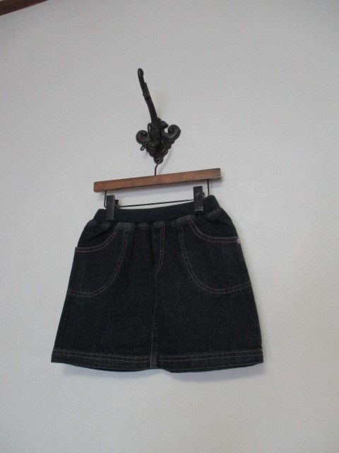 黒後ろポケット刺繍入デニムスカート サイズ120(USED)92320拍卖