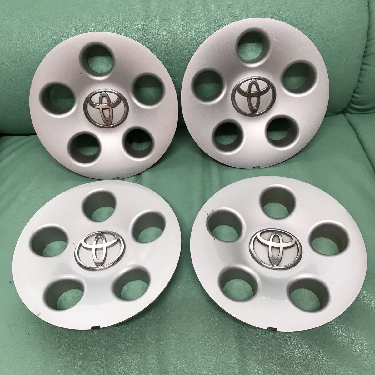 L93015 トヨタ純正 ホイールカバー 2447 ホイールキャップ キャップ センターキャップ 4枚★拍卖