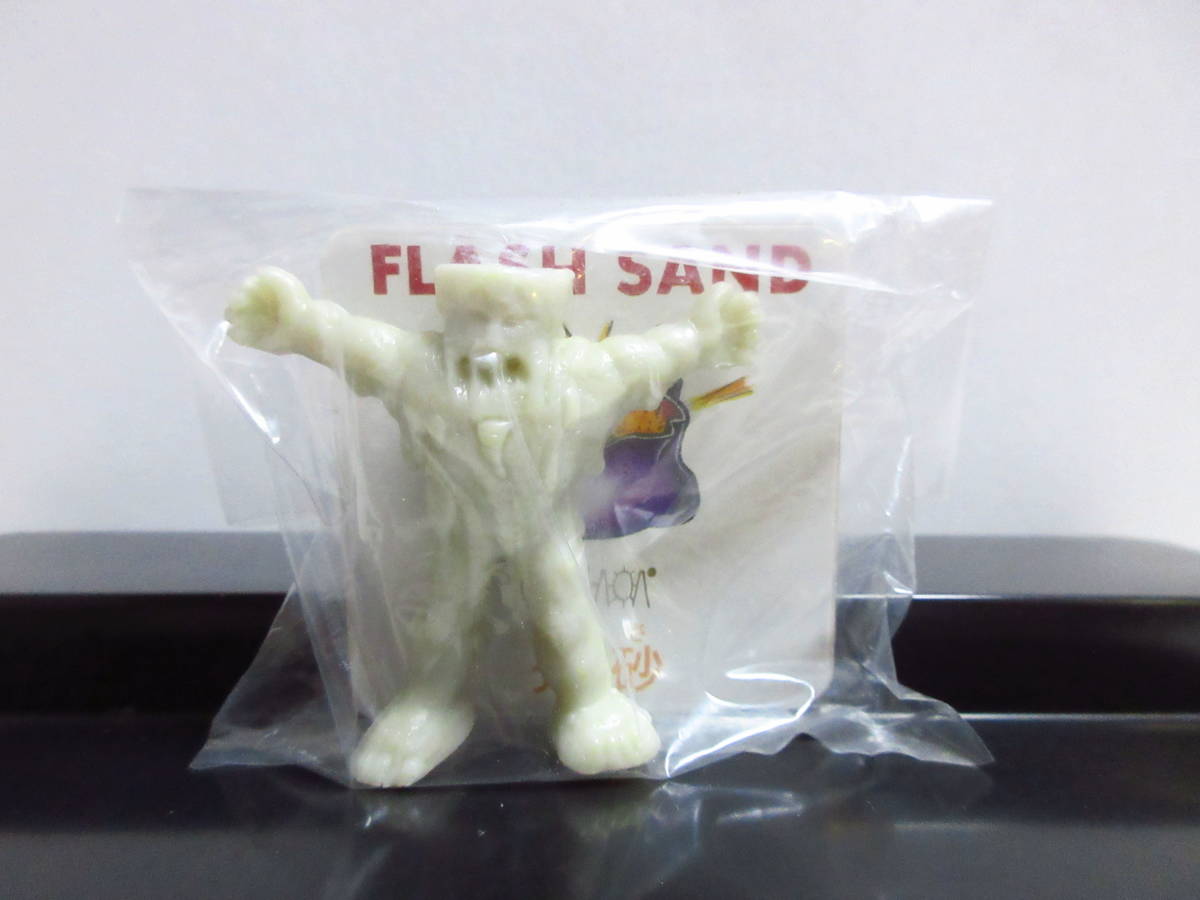 ネクロスの要塞 3弾 サンドマン 未開封 消しゴム拍卖