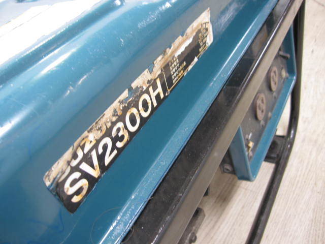 ☆スズキ SUZUKI 発電機 SV2300H スレキズあります 中古☆☆拍卖