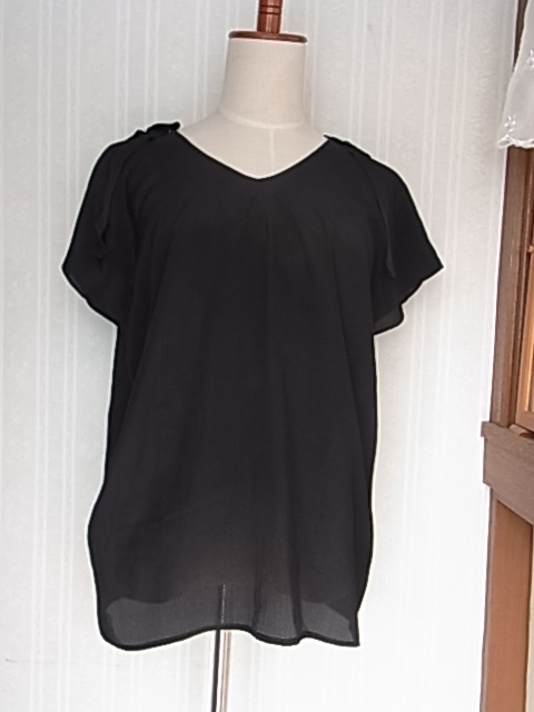 BODY DRESSING Deluxe ボディドレッシングデラックス 黒 サイズ38 上品 カットソーブラウス ふんわり 拍卖