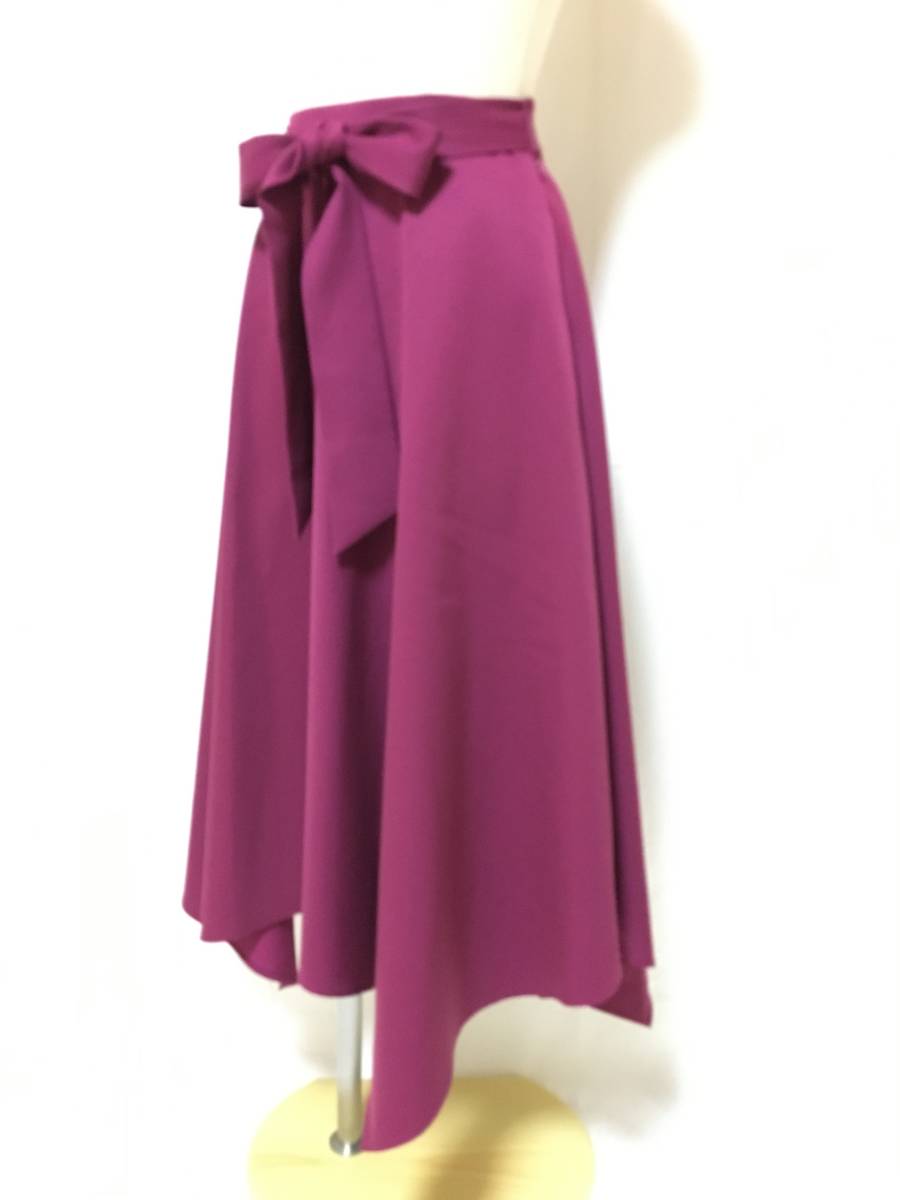 599新品♪組曲KUMIKYOKU♪ベルト付きイレギュラーヘムフレアースカートサイズ2(9号)定価18700円即決拍卖