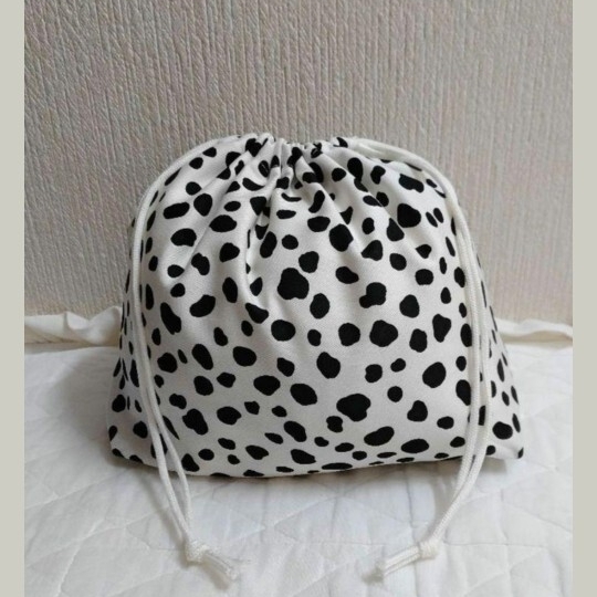 ダルメシアン柄 お弁当袋 ハンドメイド アニマル柄 給食袋 コップ袋 小物入れ ランチケースホルスタイン柄 巾着袋拍卖